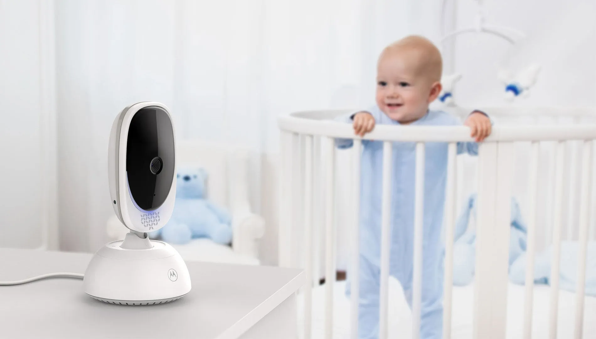 Motorola VM75 5" Motorized Pan Video Baby Monitor
