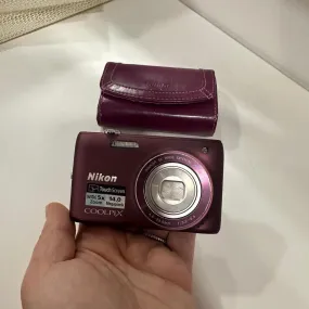 Nikon COOLPIX S4100 14 MP Digital