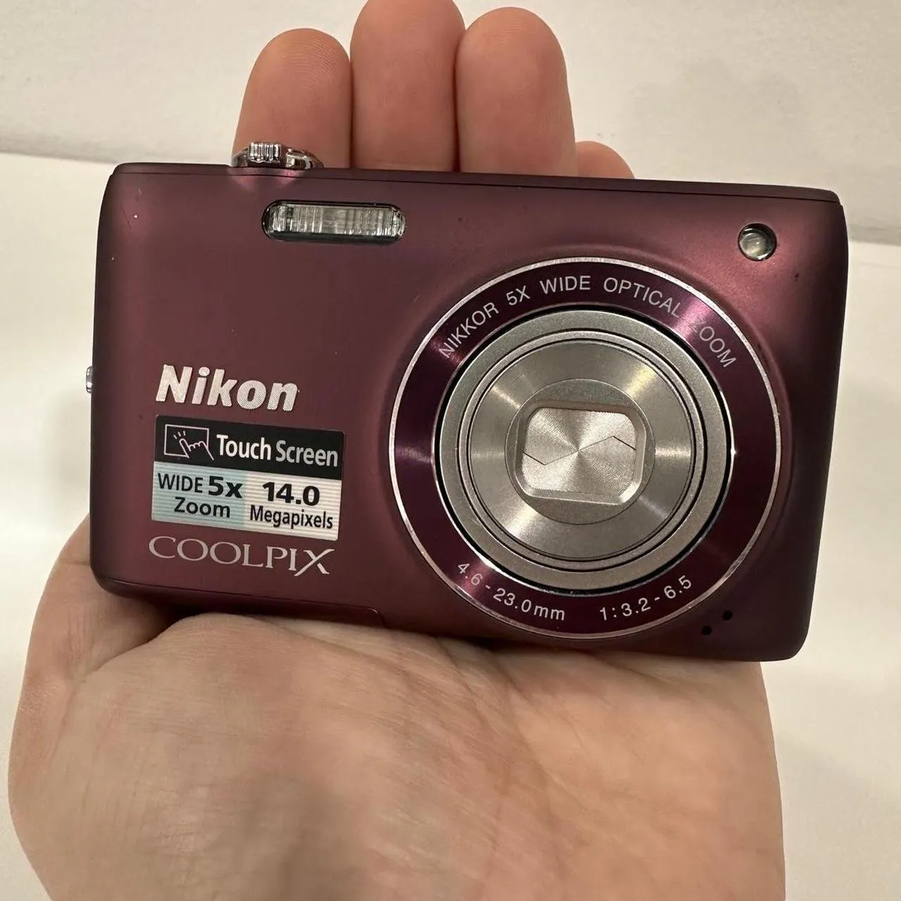 Nikon COOLPIX S4100 14 MP Digital