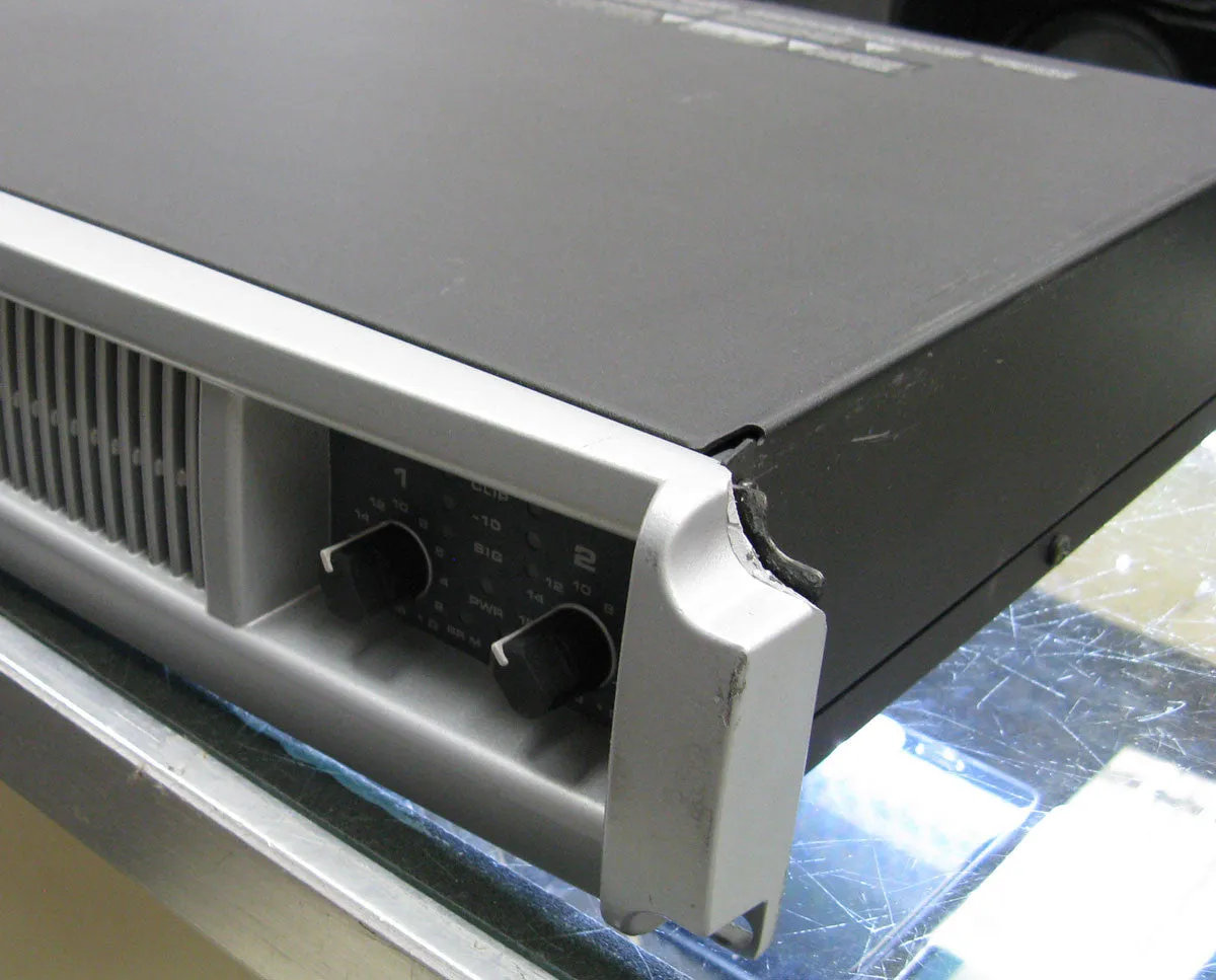 QSC PLX3102 Power Amplifier