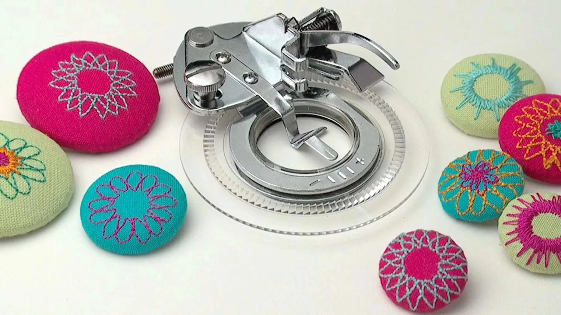 SINGER® Flower Stitch Attachment