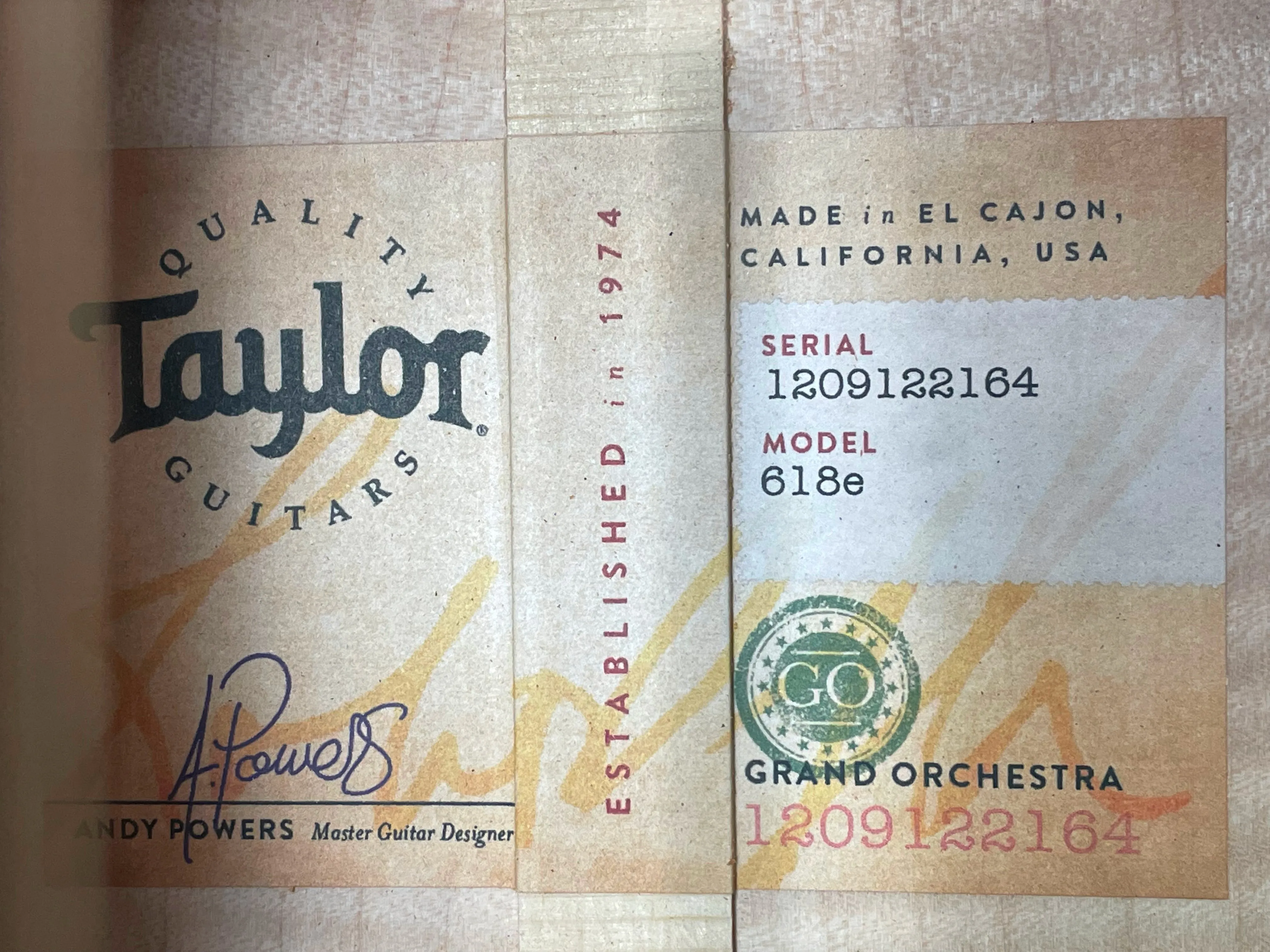 Taylor 618e Grand Orchestra Acoustic-Electric Guitar Antique Blonde w/Tooled Case