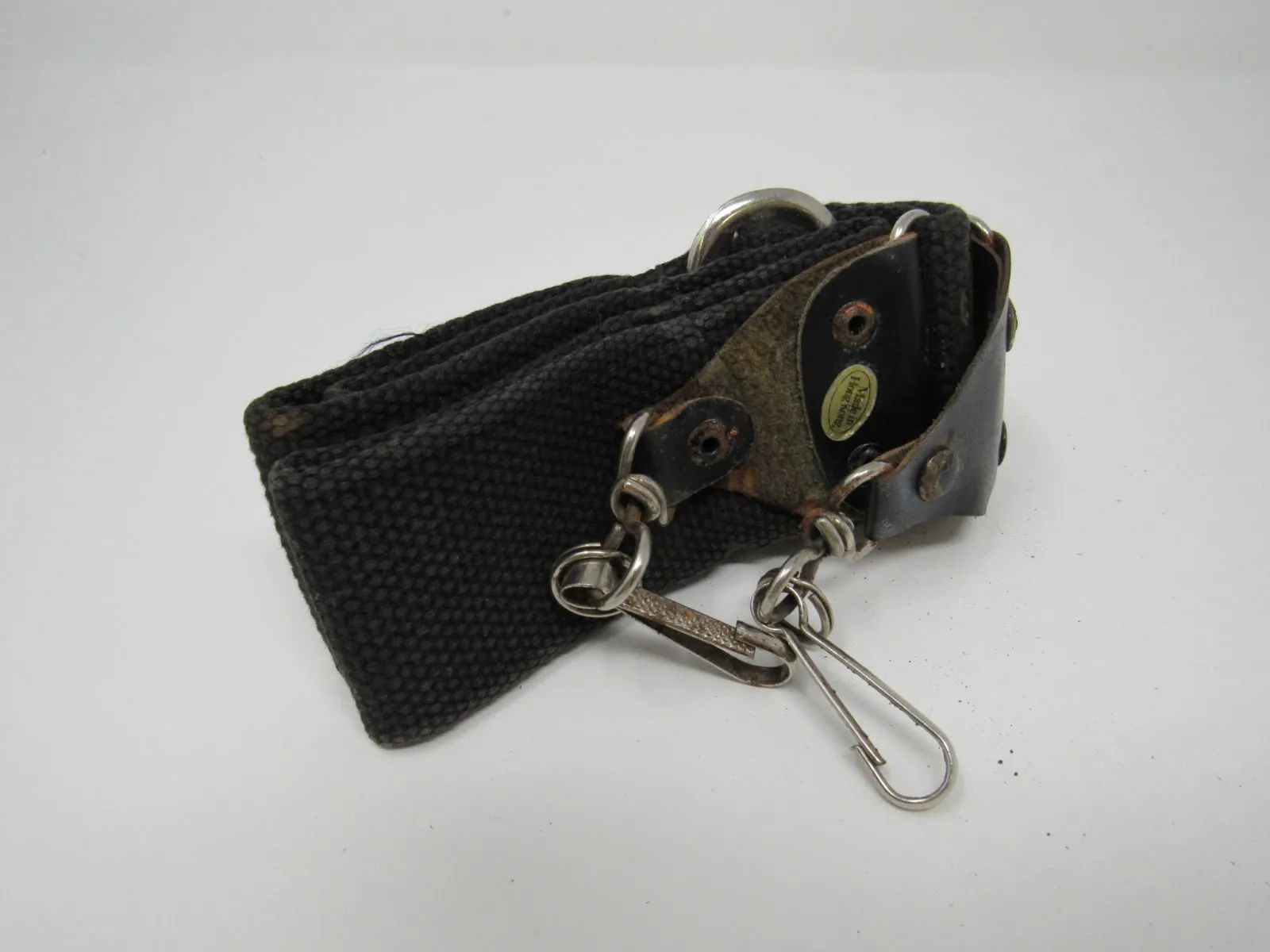 Unbranded/Generic Camera Shoulder Strap 36-in Adjustable Nylon -- Used